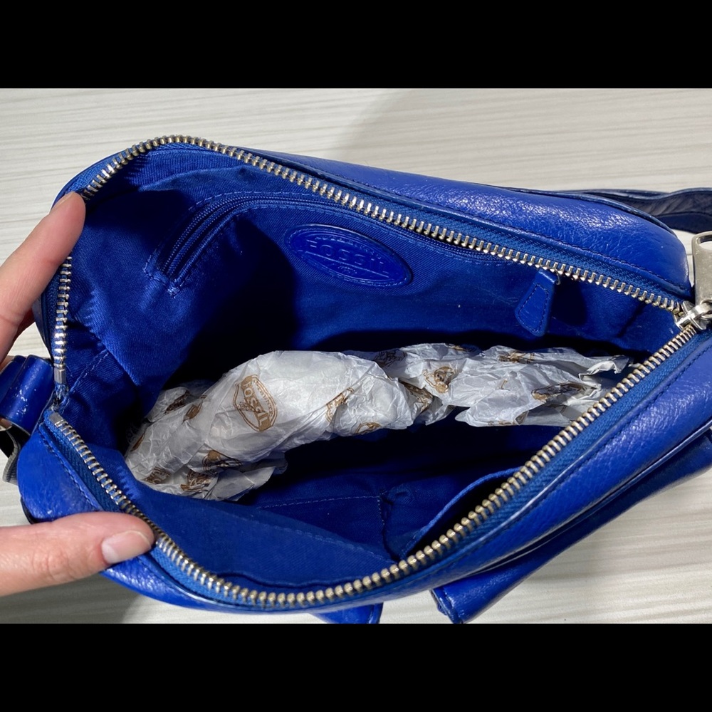 🎉 Fossil Riley Crossbody - Picture 6 of 13
